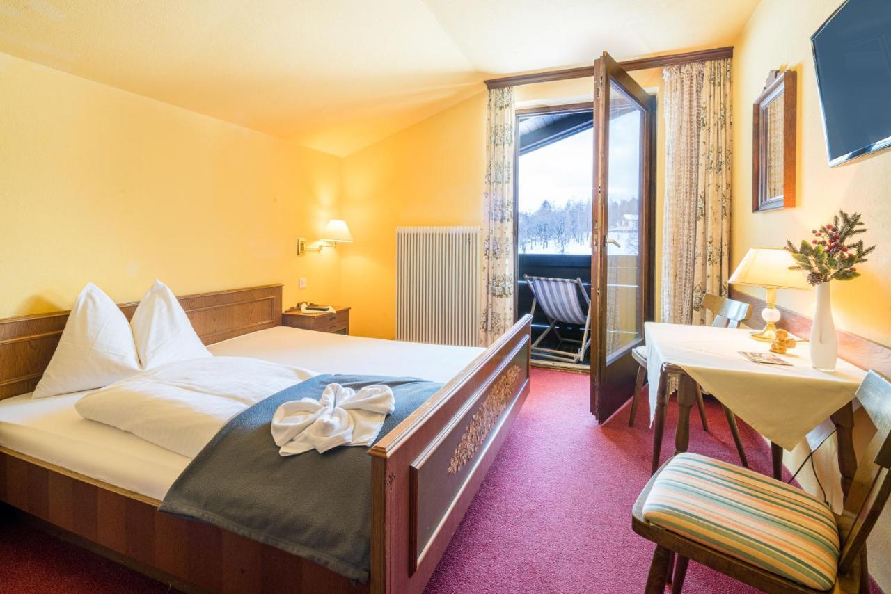 Ferienhotel Knollhof Ramsau am Dachstein Exterior photo